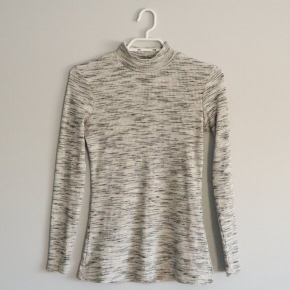 Dynamite Women's Sz S Mock Neck Ribbed Long Sleeve Stretch Pullover T-Shirt Top - Picture 1 of 11